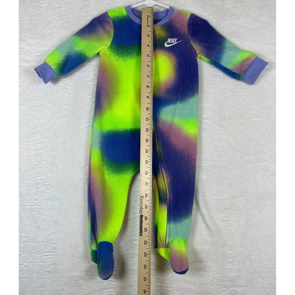 Nike Fleece Footed Sleeper Baby 9M Multi-Color Abstract Spray Paint Design